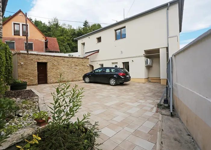 아파트 Jokai 19 Vendeghaz 베스프렘